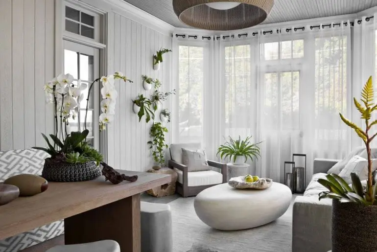 How to measure and choose extra-long curtains Rods