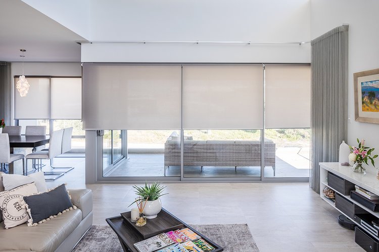 Tips To Choose The Perfect Blinds in Dubai for Your Large Windows